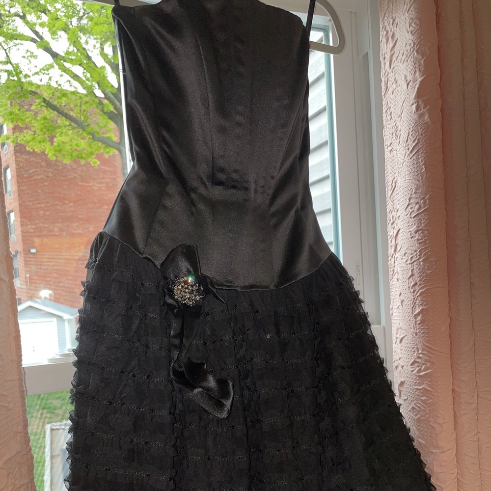 Jessica McClinton tutu black dress for prom